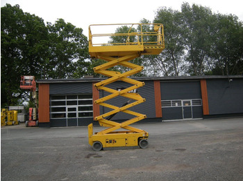 Camion avec nacelle Genie GS 3246, Scherenarbeitsbühne Genie 11,9 m: photos 2