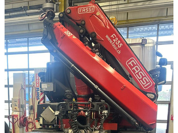 Grue auxiliaire PALFINGER