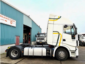 Iveco Stralis AS440S42T/P HI-WAY DUTCH TRUCK (APK/TUV -> 02-2024 / EURO 6 / AS-TRONIC / 2 TANKS / LEATHER SEATS / FRIDGE) - crédit-bail Iveco Stralis AS440S42T/P HI-WAY DUTCH TRUCK (APK/TUV -> 02-2024 / EURO 6 / AS-TRONIC / 2 TANKS / LEATHER SEATS / FRIDGE): photos 4