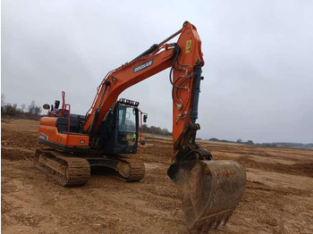 Pelle sur chenille DOOSAN DX140LC-5