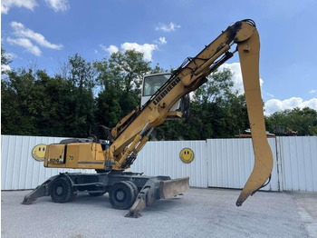 Pelle de manutention LIEBHERR A 924