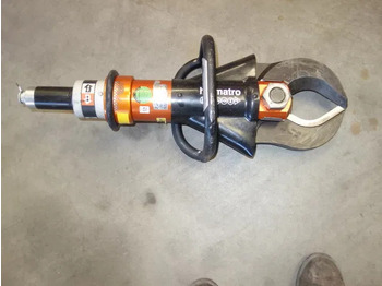 Camion de pompier MERCEDES-BENZ