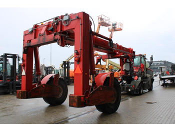 Tracteur portuaire Terberg TT223: photos 3 Tracteur portuaire Terberg TT223: photos 3