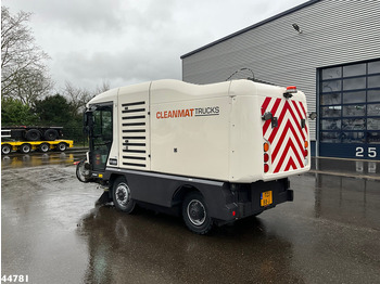 Balayeuse de voirie Ravo 540 CD Euro 6 with 3-rd brush: photos 4 Balayeuse de voirie Ravo 540 CD Euro 6 with 3-rd brush: photos 4