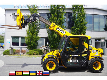 Chargeuse sur pneus télescopique JCB
