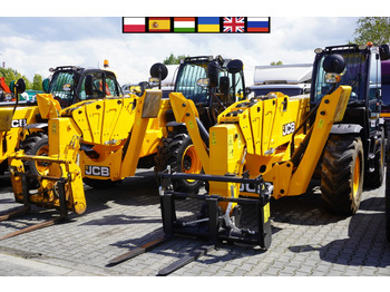 Chargeuse sur pneus télescopique JCB