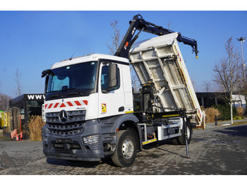 Camion plateau MERCEDES-BENZ Arocs 1833