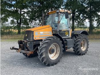 Tracteur agricole JCB