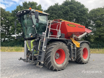 Tracteur agricole CLAAS Xerion 3800