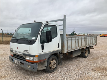 Camion plateau MITSUBISHI