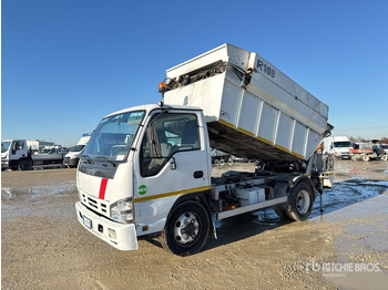 Benne à ordures ménagères ISUZU