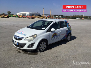 Voiture OPEL