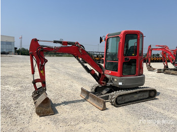 Mini pelle BOBCAT E26