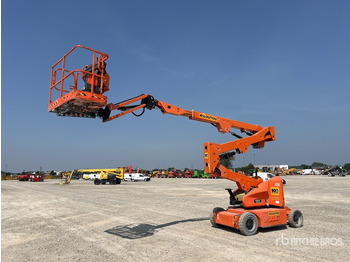 Nacelle articulée JLG