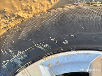 SUV 2016 Mitsubishi Pajero 3.2 SWB 4WD SUV: photos 5