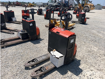 Transpalette 2018 Toyota LWE180 Electric Pallet Jack: photos 2