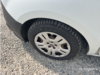 Fourgonnette 2019 Fiat Doblo Cargo Autocarro furgonato: photos 5