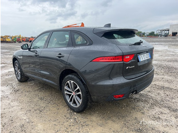 SUV 2019 Jaguar F-Pace 2.0D I4 180CV R-SPORT AWD SUV: photos 4