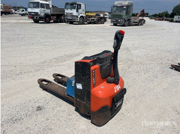 Transpalette 2019 Toyota LWE180 Electric Pallet Jack: photos 4