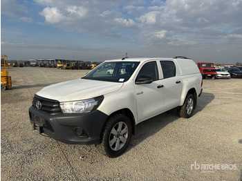 Pick-up TOYOTA Hilux