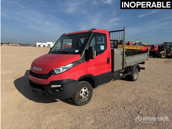 Utilitaire benne IVECO