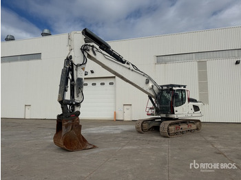 Pelle sur chenille LIEBHERR R 924