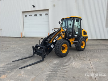 Chargeuse sur pneus JCB 409