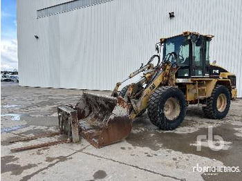 Chargeuse sur pneus CATERPILLAR