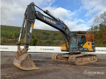 Pelle sur chenille VOLVO EC220EL