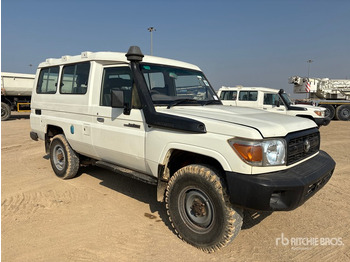 SUV TOYOTA Land Cruiser