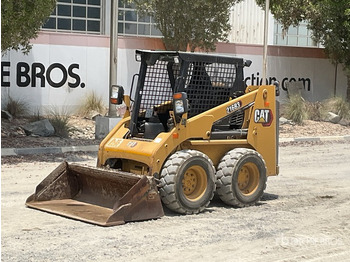 Mini chargeuse CATERPILLAR 216B3