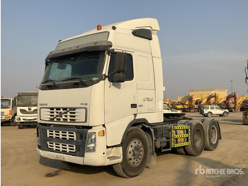 Tracteur routier 2002 Volvo FH12 6x4 T/A Sleeper Truck Tractor: photos 2