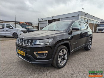 Voiture JEEP