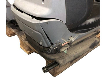 Siège pour Matériel de manutention Seat for Linde 1120 series: photos 5 Siège pour Matériel de manutention Seat for Linde 1120 series: photos 5