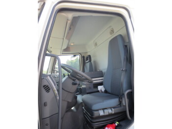 Camion citerne VOLVO FL: photos 2