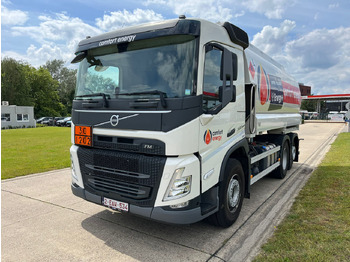 Camion citerne VOLVO FM