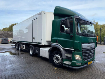 Camion isothermique DAF CF 290 +HTF Koeloplegger TRS PTO koelmotor Dhollandia 3000KG NL466.995KM: photos 2 Camion isothermique DAF CF 290 +HTF Koeloplegger TRS PTO koelmotor Dhollandia 3000KG NL466.995KM: photos 2