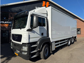 Camion fourgon MAN TGS 26.320