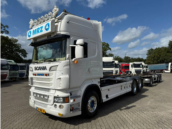 Camion ampliroll SCANIA R 560