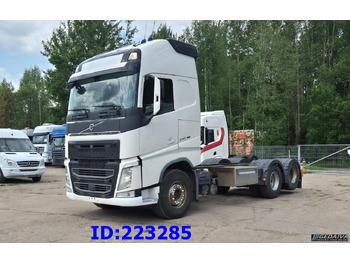 Châssis cabine VOLVO FH13 540