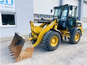 Chargeuse sur pneus Caterpillar 908M (3927): photos 4