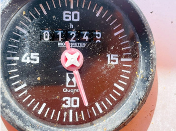Répandeuse Steyr STI VSM-3R (3833): photos 5