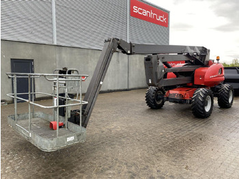 Nacelle articulée MANITOU
