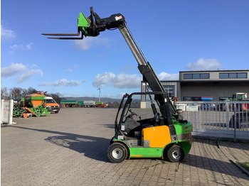 Chariot télescopique JCB