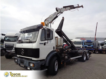 Camion grue MERCEDES-BENZ SK 2433