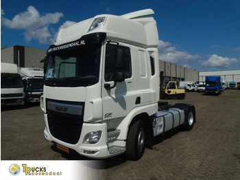 Tracteur routier DAF CF 440