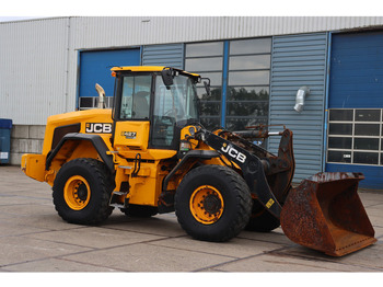 Chargeuse JCB 427
