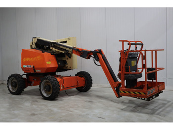 Nacelle articulée JLG