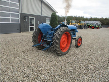 Tracteur agricole Fordson Major Diesel traktor: photos 4