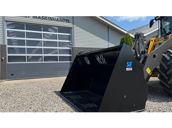 Chargeuse sur pneus VOLVO